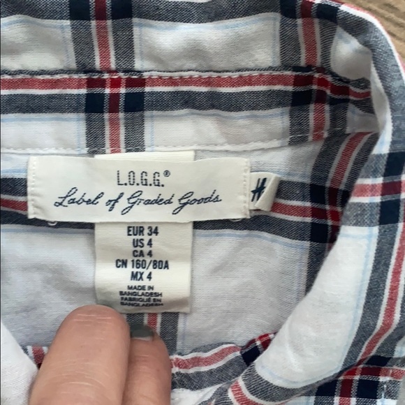 Short sleeved plaid tee! Sz 4 - Picture 3 of 3